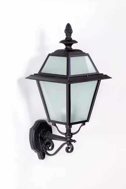 Фото Фасадный фонарь FARO-FROST L 91101fL Bl (ip44, 100Вт) от магазина TopDiod.ru